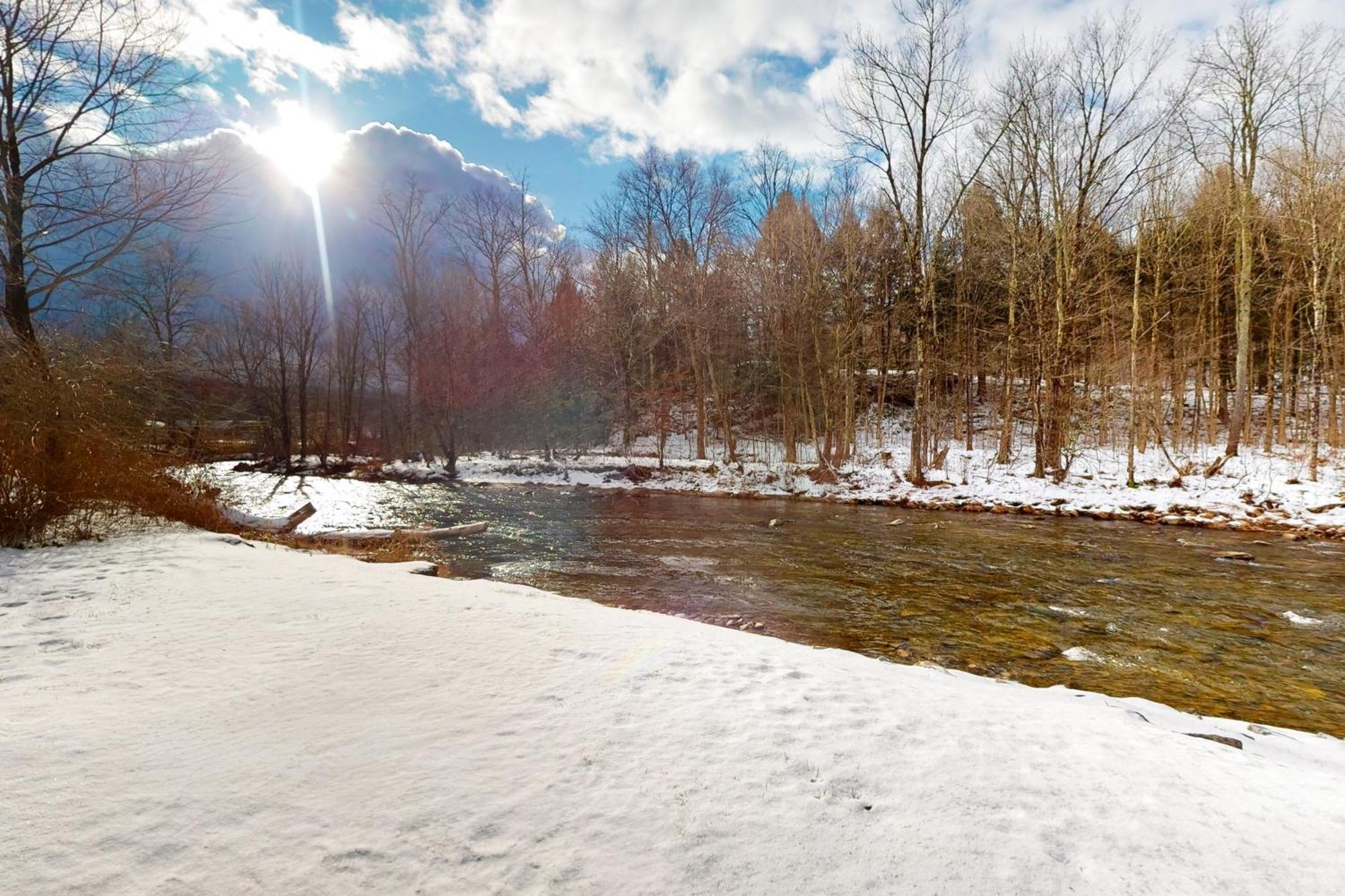 Jay Peak Getaway On Trout River Montgomery Exterior foto